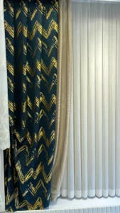 دکور پرده مخمل مدل پیلیسه در رنگبندی