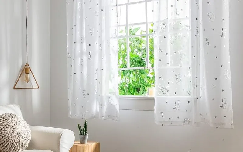 جدیدترین مدل پرده اتاق خواب دخترانه 1404 چیست؟