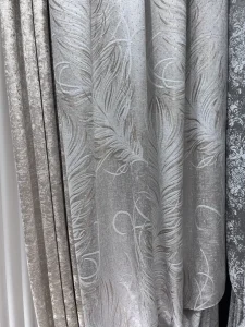 پرده حریر لخت برند هاوین با ترکیب کنار پرده شانل و مخمل پتینه