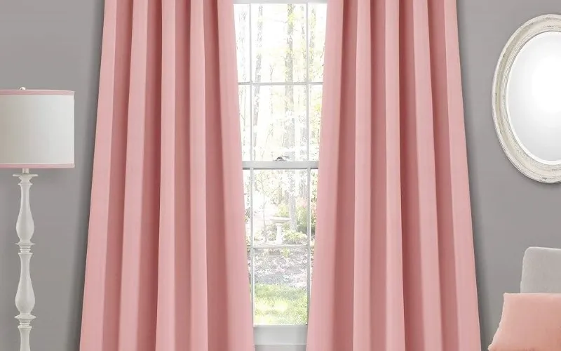 پرده پانچ، پلیسه و مینیمال برای اتاق دخترانه